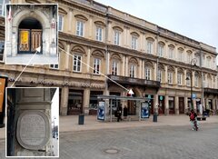 Warszawa, Krakowskie Przedmieście 7, dom z tablicą Rzeckiego. Fot. M.J.C.